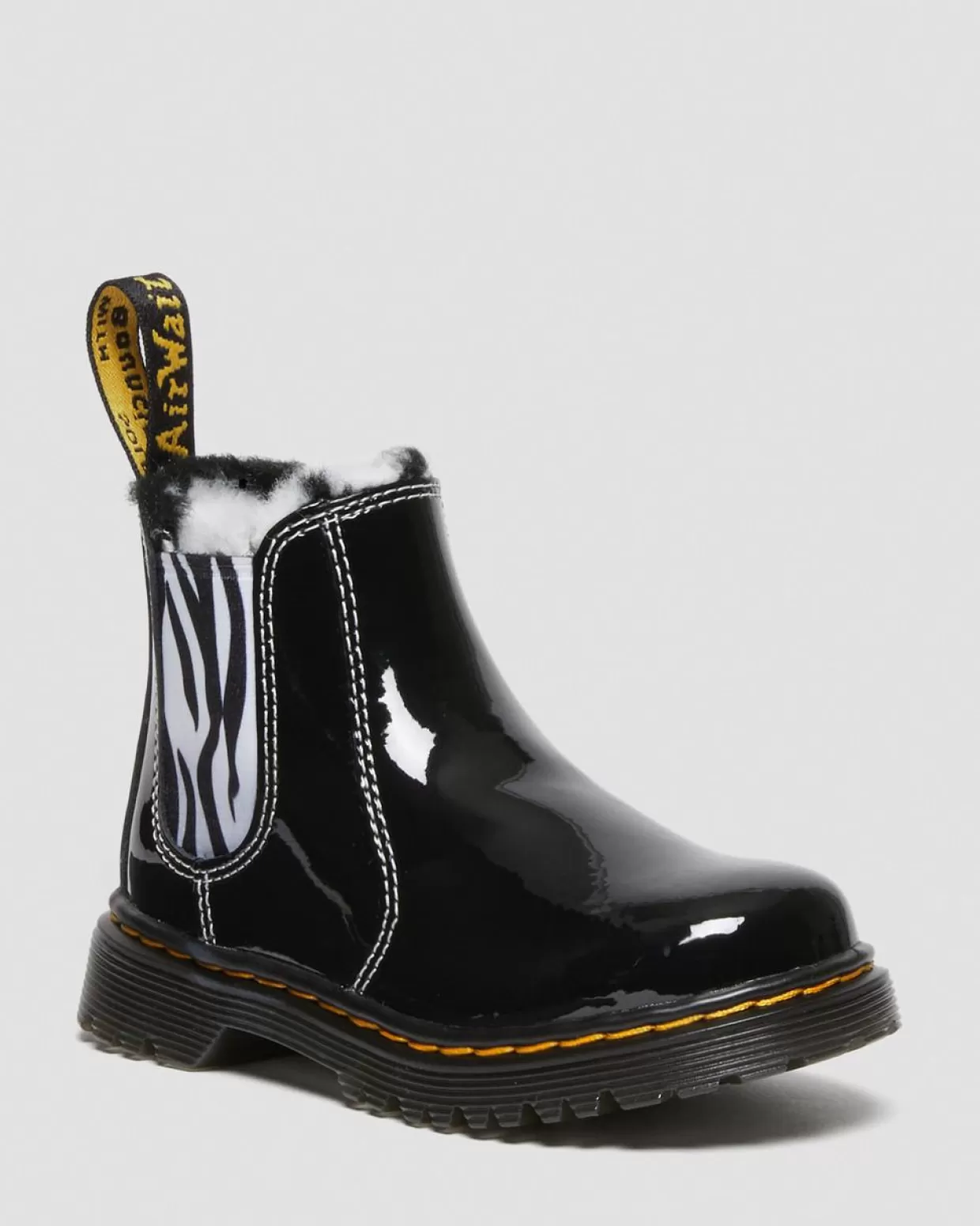 Dr. Martens 2976 Leonore T nero in pelle Patent Lamper