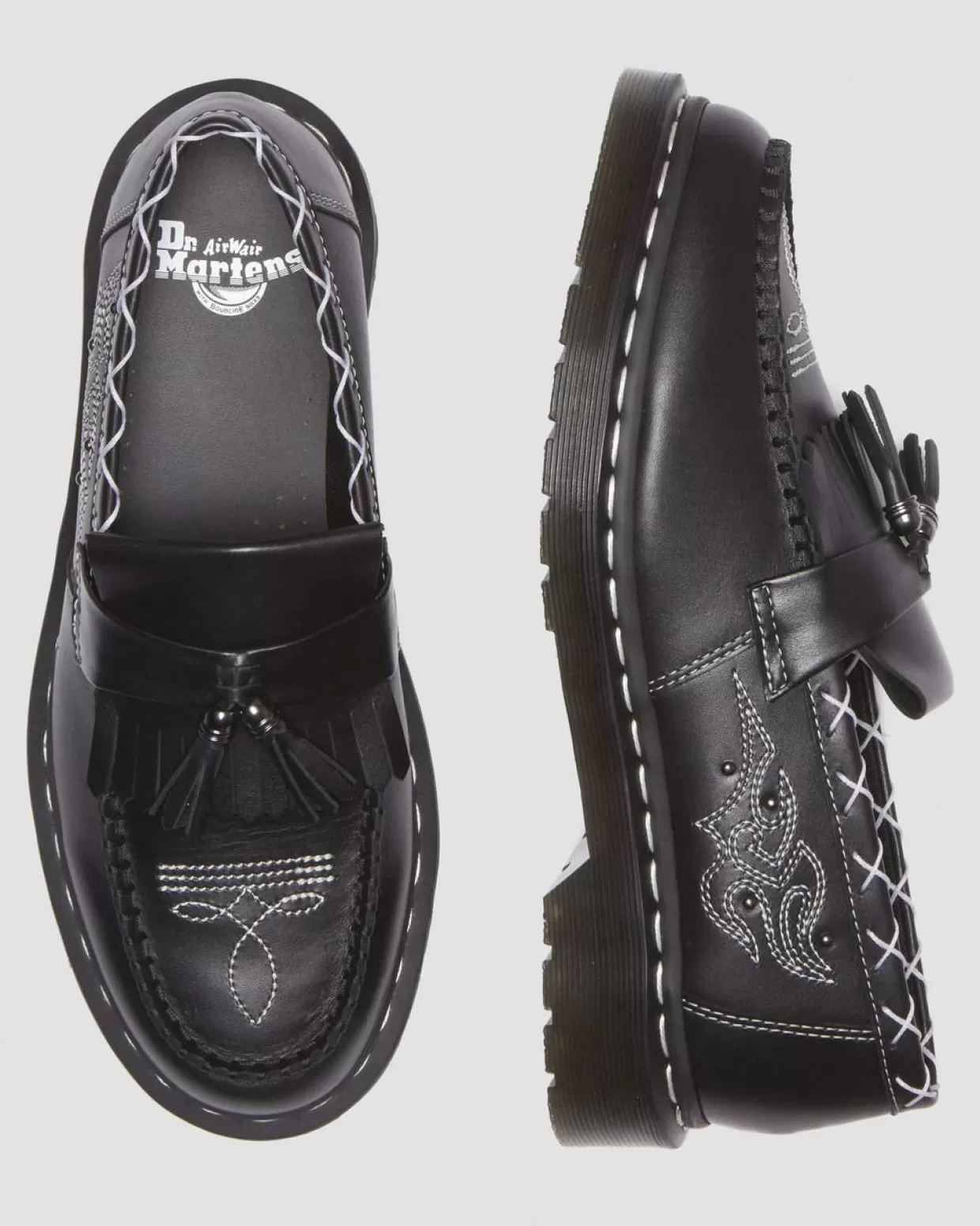 Dr. Martens Mocassini Adrian in pelle con nappe con cuciture a contrasto