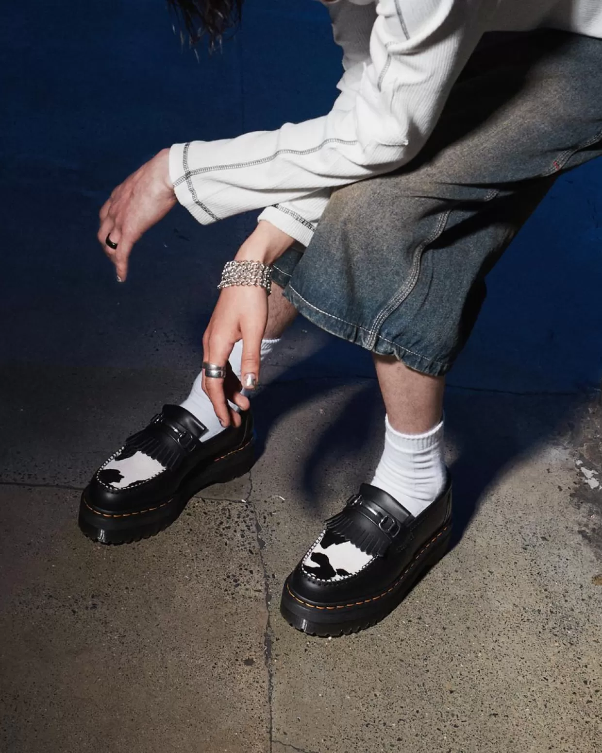 MENS Dr. Martens Mocassini neri Adrian Snaffle in pelle con stampa maculata in pelo