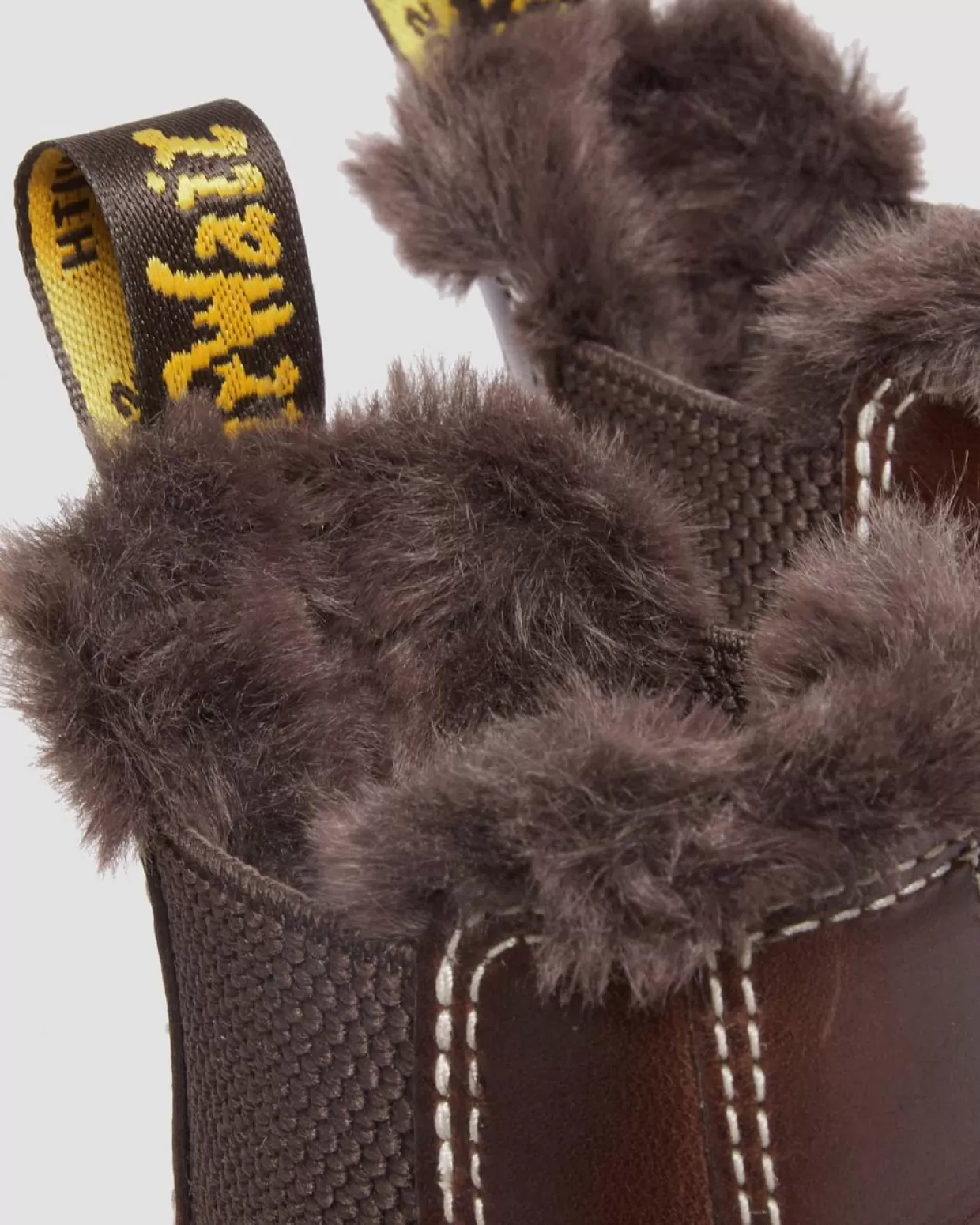 UNISEX Dr. Martens Stivaletti Chelsea 2976 Leonore con rivestimento interno in pelliccia sintetic