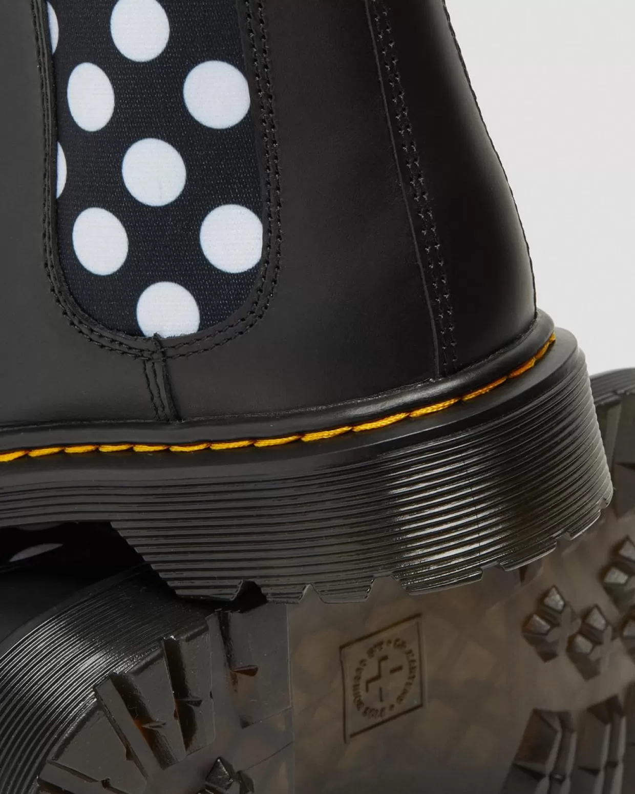 GIFTS Dr. Martens Stivaletti Chelsea 2976 Leonore per bambini con rivestimento in pelliccia