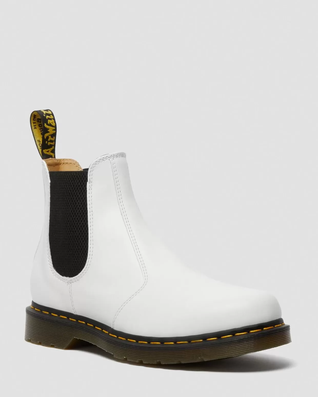 TRENDING-STYLES-UK Dr. Martens Stivaletti Chelsea di pelle 2976 con cuciture gialle Smooth