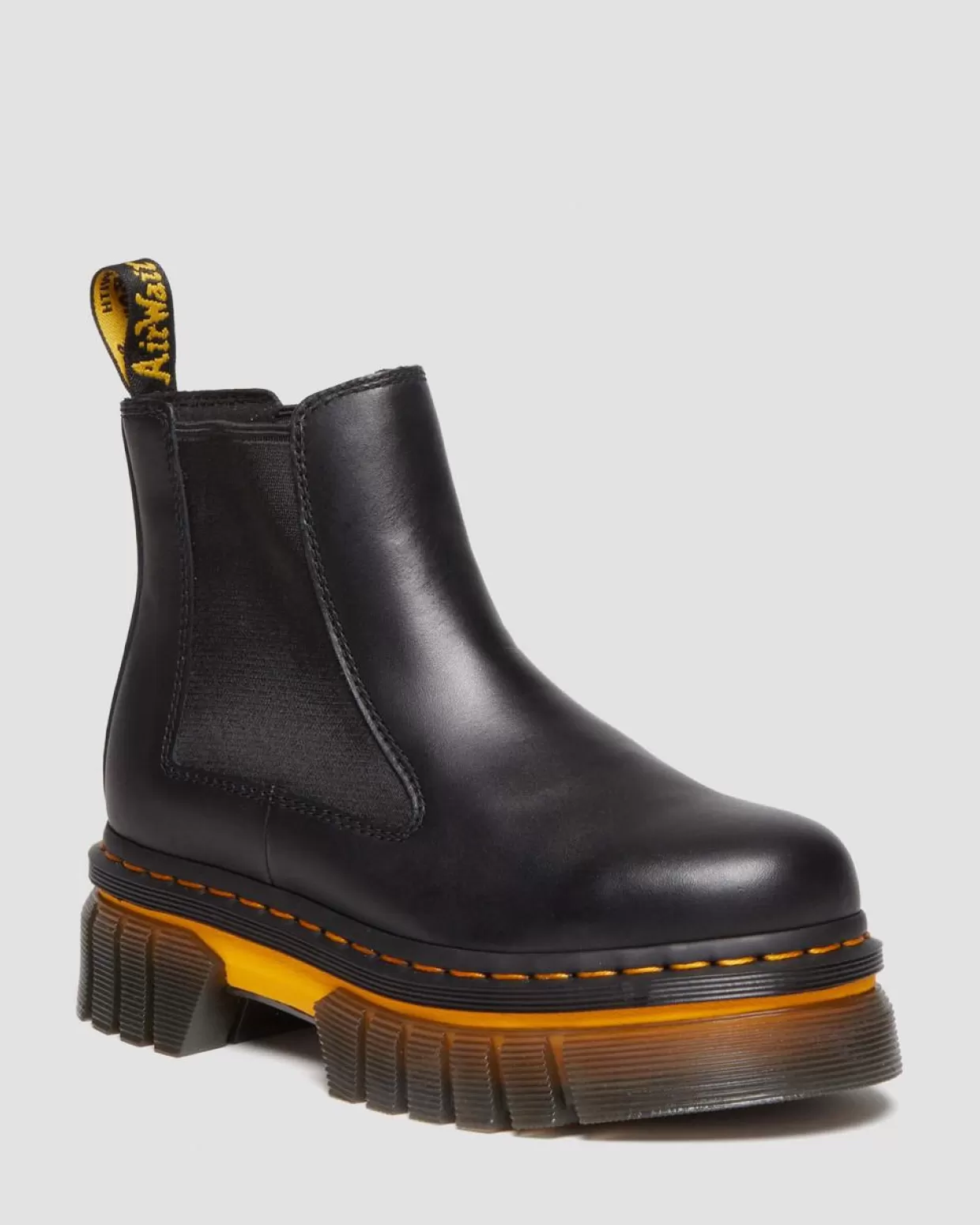 WOMENS Dr. Martens Stivaletti Chelsea platform Audrick Contrast Sole in pelle