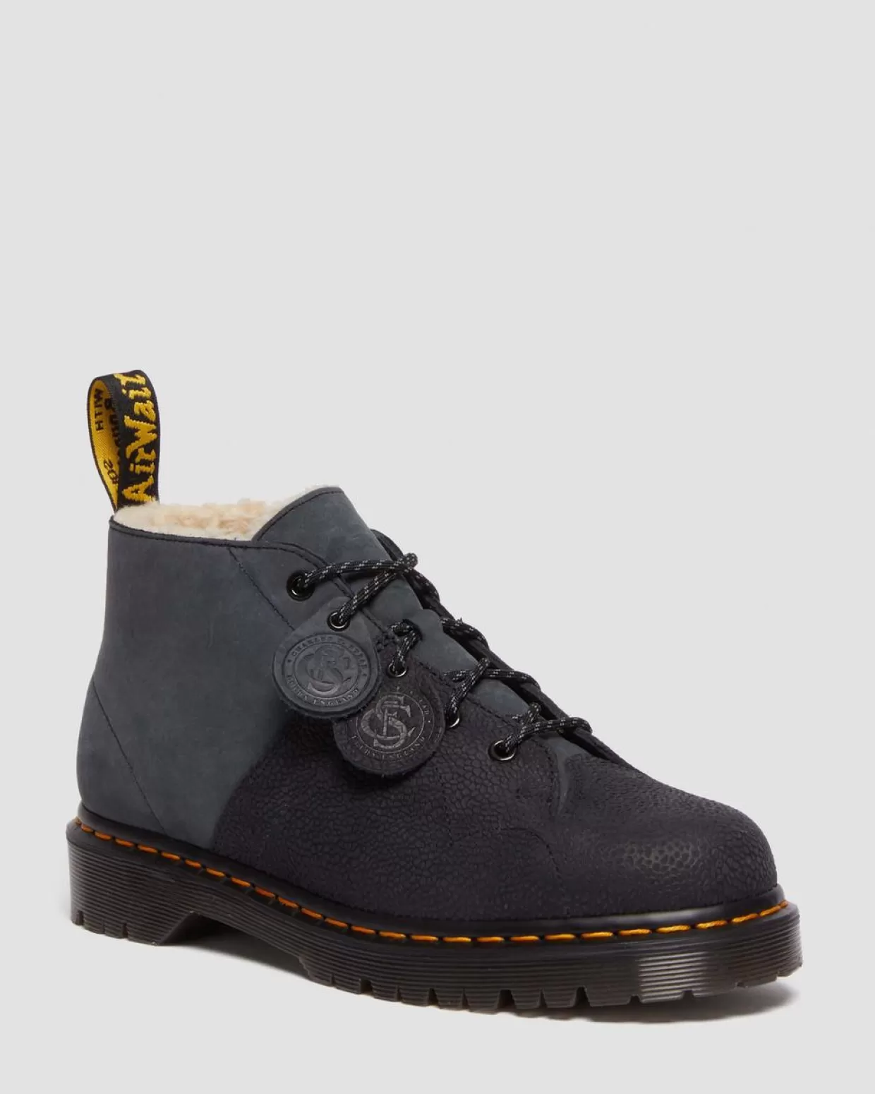 UNISEX Dr. Martens Stivaletti Church in pelle nabuk