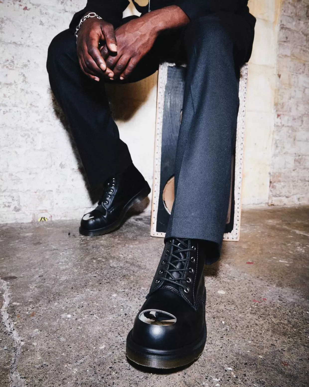 MENS Dr. Martens Stivaletti di pelle 101 con puntale in acciaio in vista