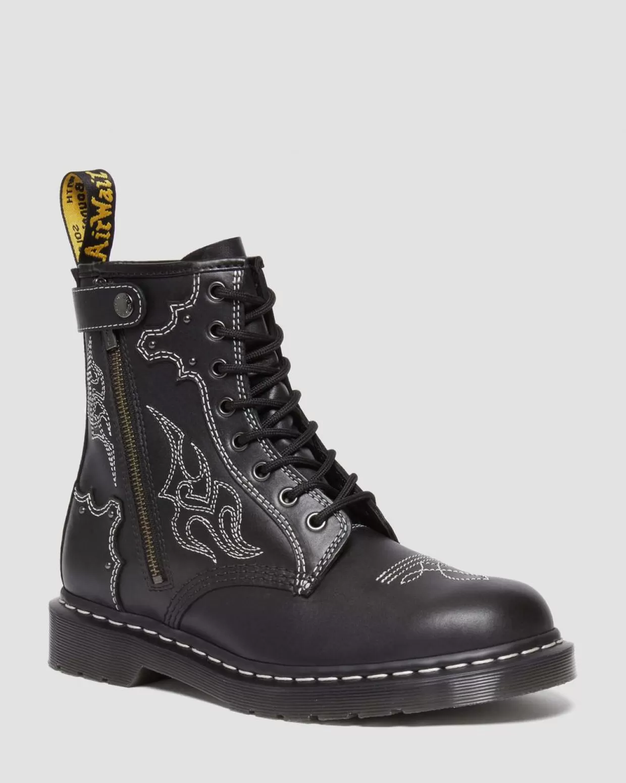 Dr. Martens Stivali 1460 strigati in pelle con cuciture a contrasto