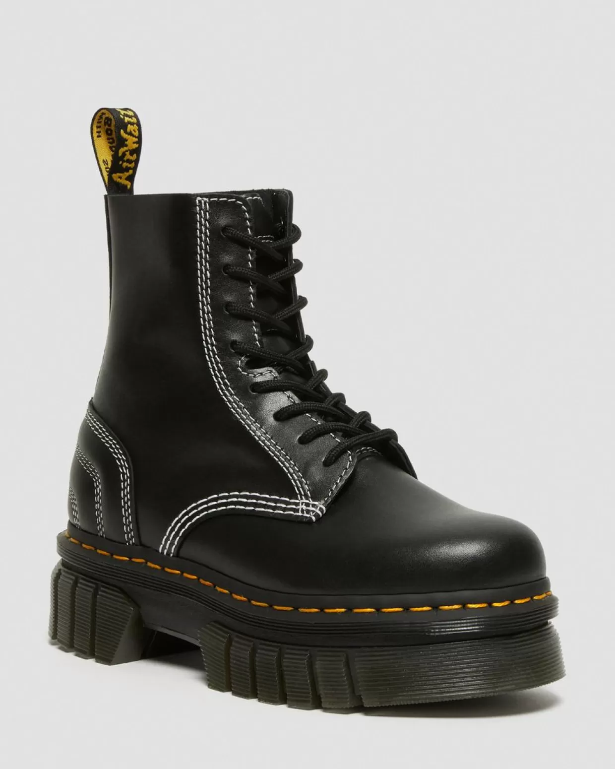 UNISEX Dr. Martens Stivali platform Audrick 8i di pelle con cuciture bianche