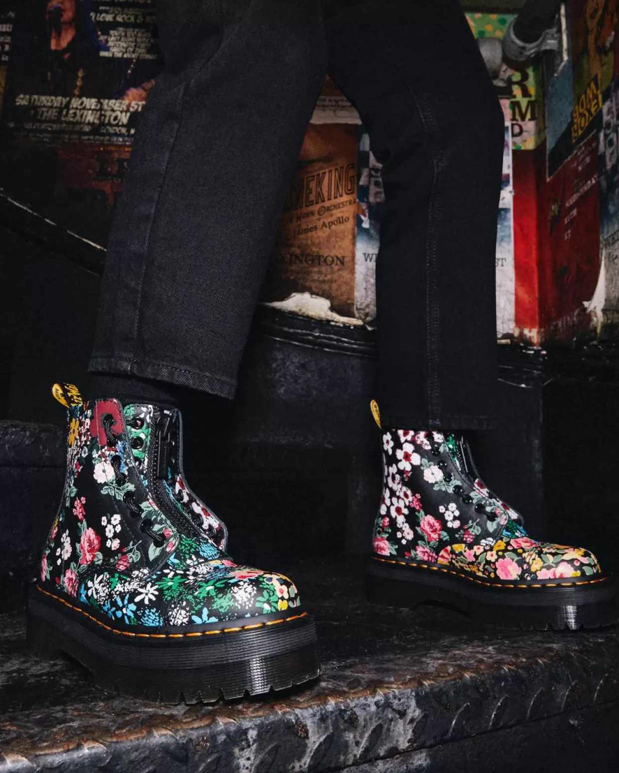 UNISEX Dr. Martens Stivali Platform Sinclair di pelle Floral Mash up
