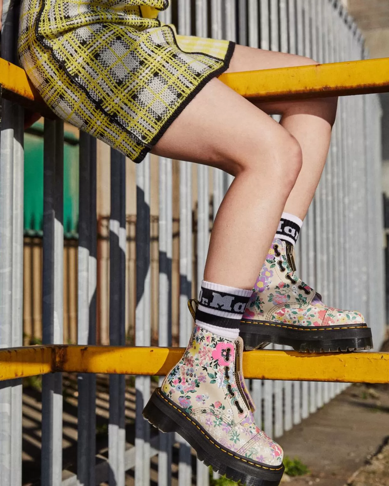 UNISEX Dr. Martens Stivali Platform Sinclair di pelle Floral Mash up