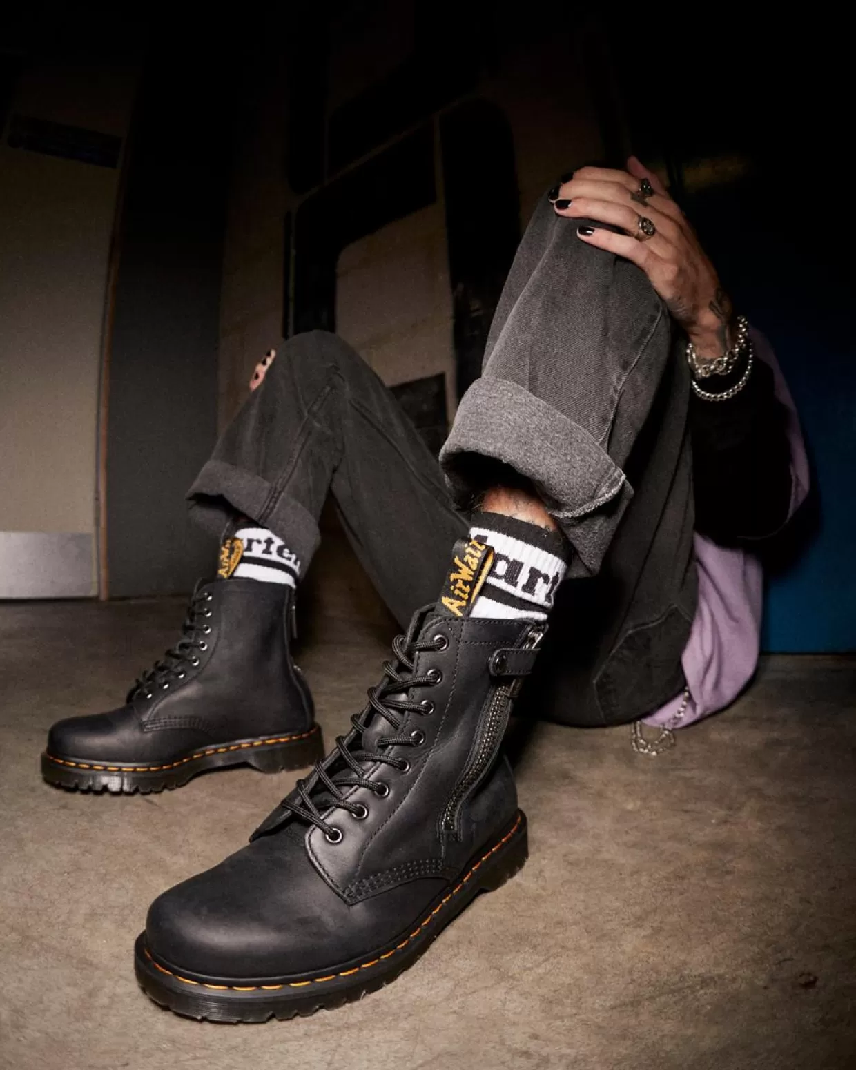 MENS Dr. Martens Stivali stringati 1460 Pascal in pelle Alternative pieno fiore