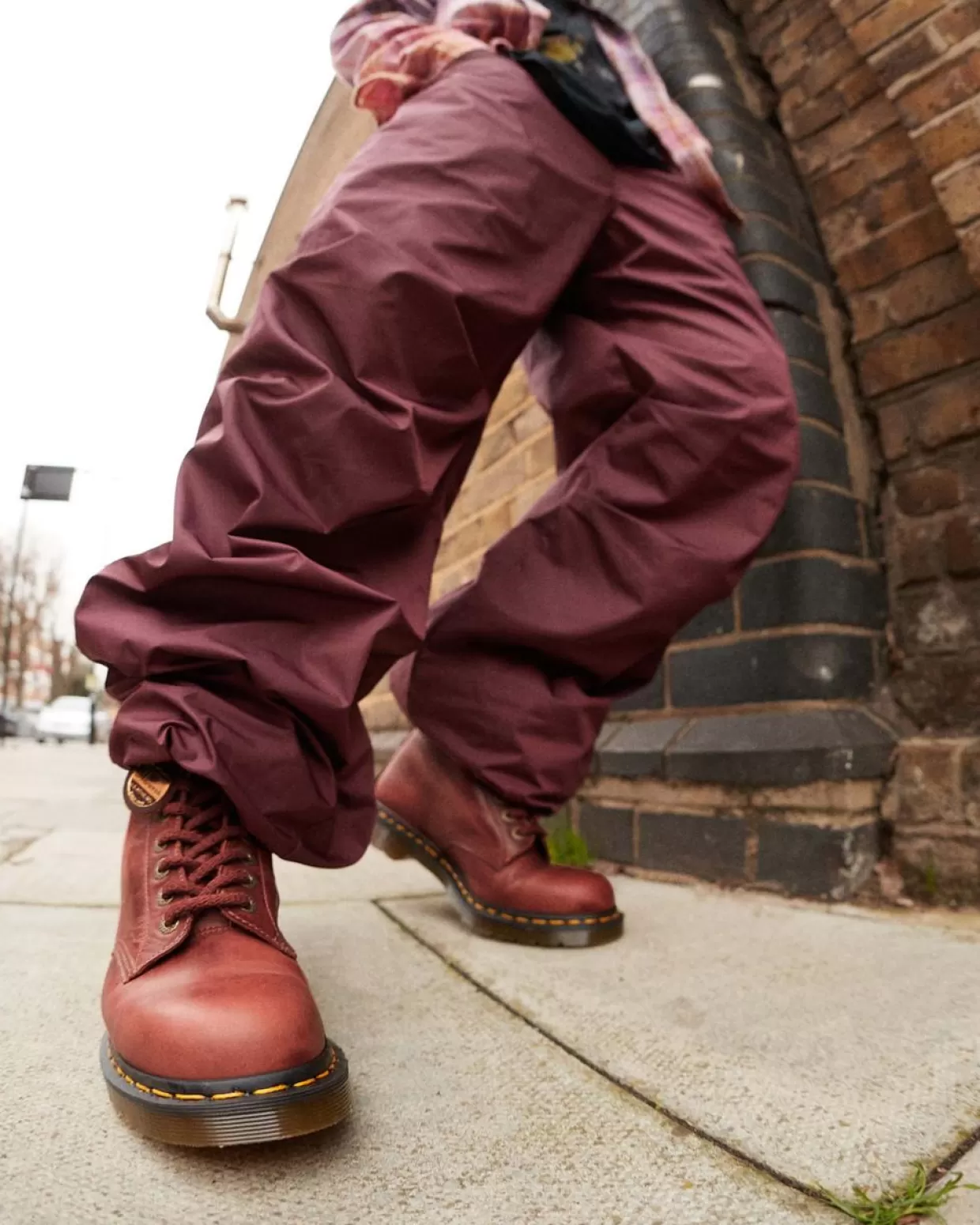 MENS Dr. Martens Stivali stringati di pelle Denver 1460 Pascal Made in England