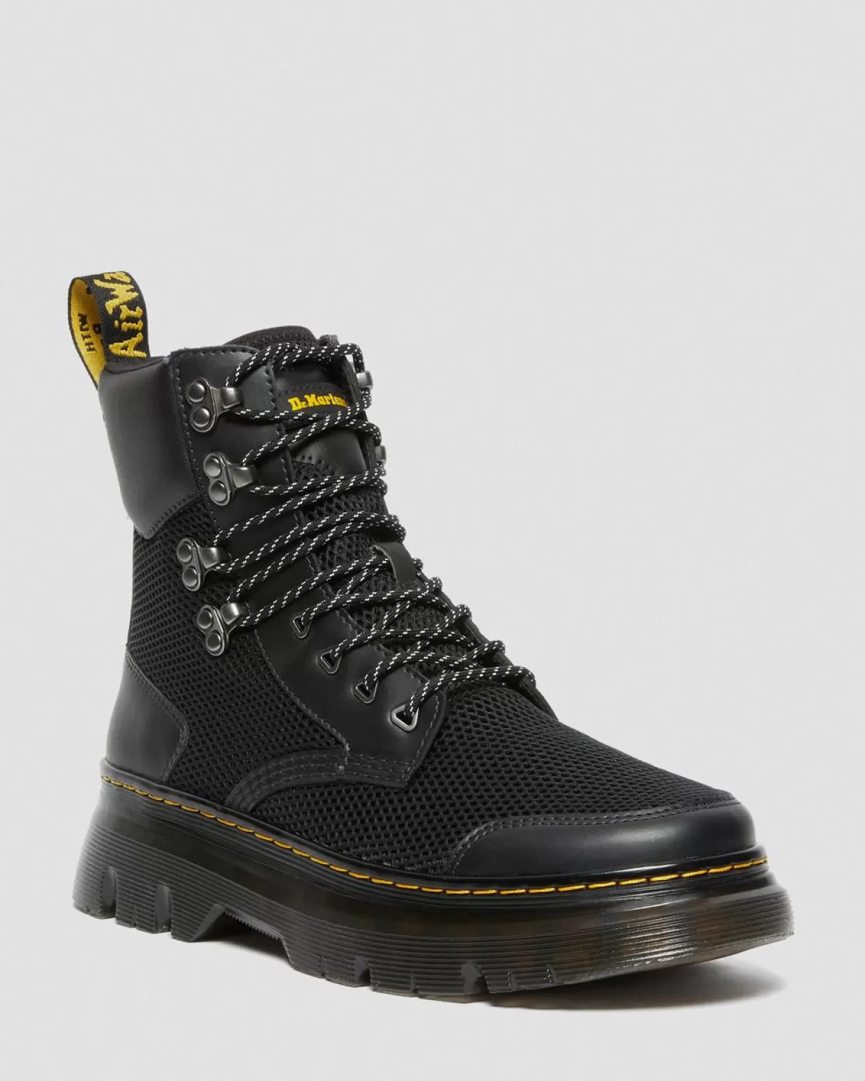 UNISEX Dr. Martens Stivali Utility Tarik con punta rinforzata